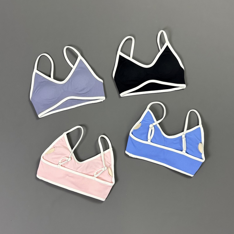 Women Contrastline Yoga Bra V  - огляд і ціна Yoga Daily Fitness